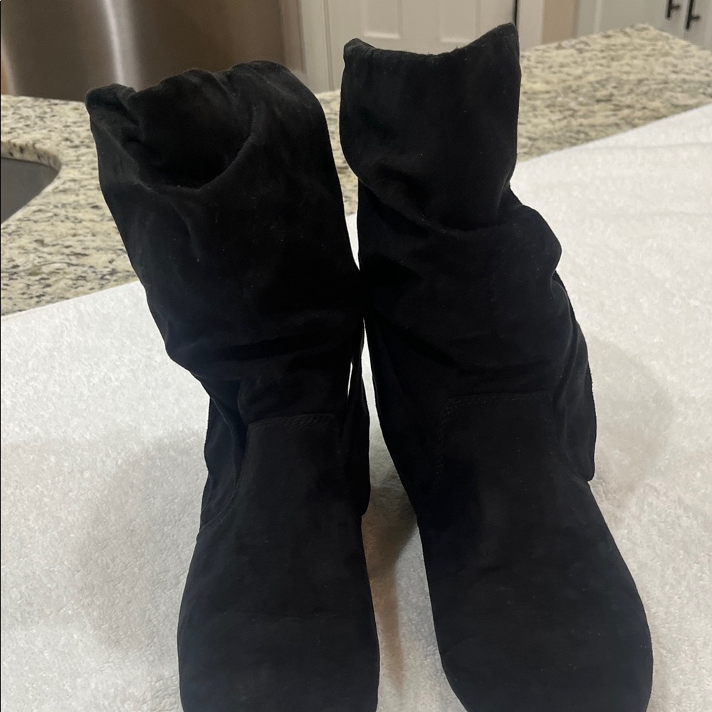 Faded Glory Black Suede Mid-Calf Slouch Boots - Picture 3 of 7